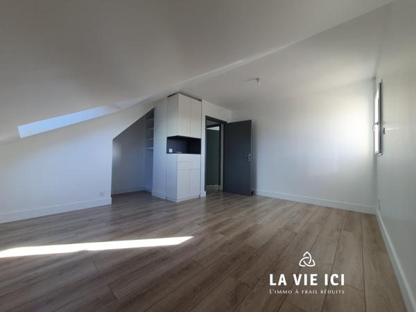 Maison 5 chambres avec piscine intérieure proche des plages