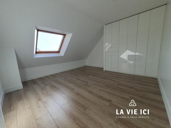 Maison 5 chambres avec piscine intérieure proche des plages