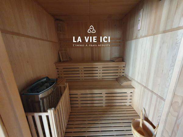 Maison 5 chambres avec piscine intérieure proche des plages