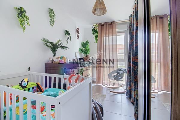 Bel appartement contemporain à Vitrolles dans résidence récente et sécurisée 65,28 m2