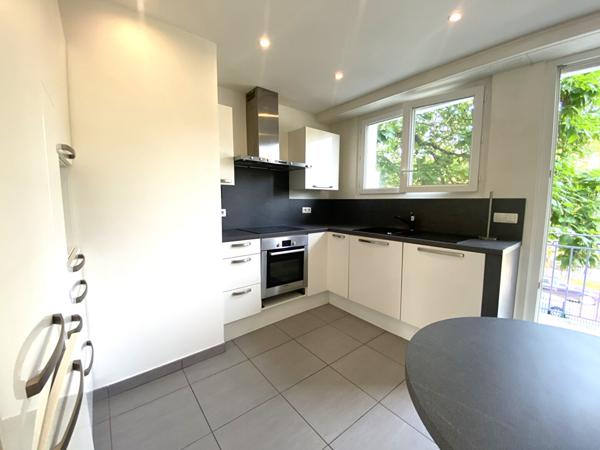 Pau - Allée de Morlaàs - Bel appartement T3 de 67 m² avec balcon et cave