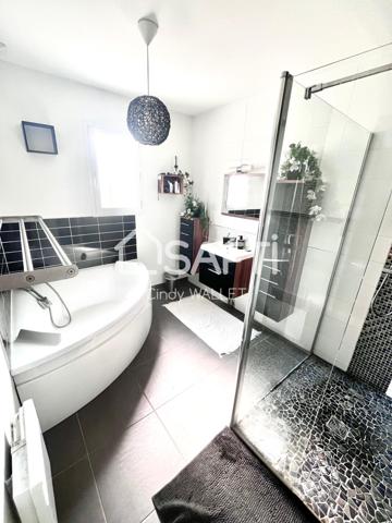 situé au calme proche de toutes commodités