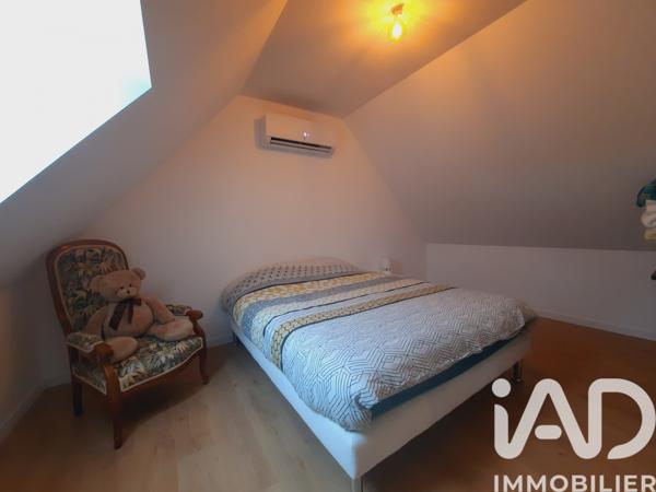 Maison à vendre 5 pièces 137 m² Saint-Claude-de-Diray