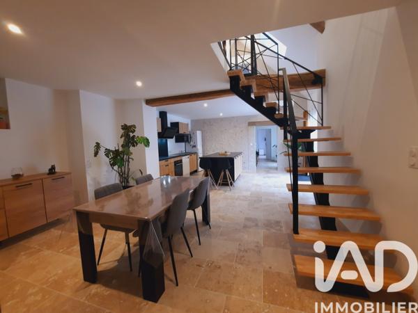 Maison à vendre 5 pièces 137 m² Saint-Claude-de-Diray