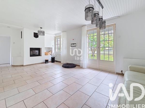 Maison à vendre 5 pièces 104 m² Saint-Quentin-la-Motte-Croix-au-Bailly