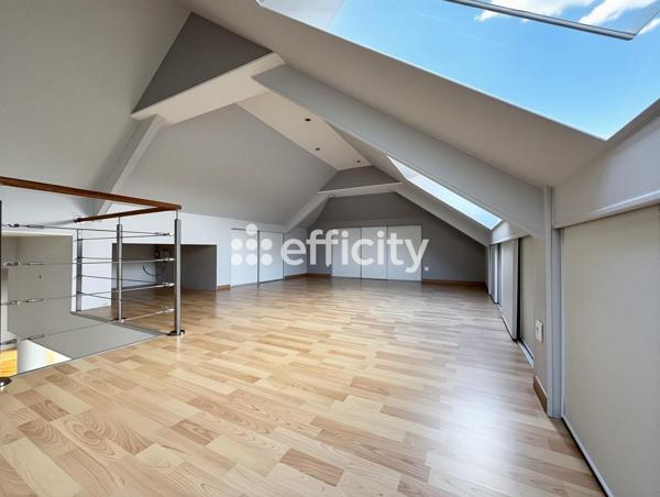 Maison 7 pièces - 188 m² Exclusivité efficity