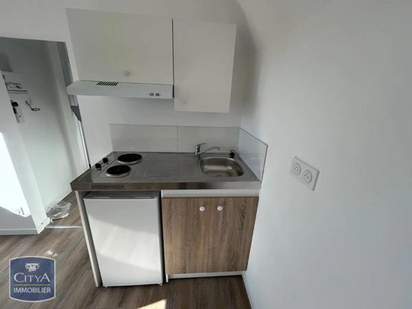 Appartement à louer 1 pièce 15.36m²