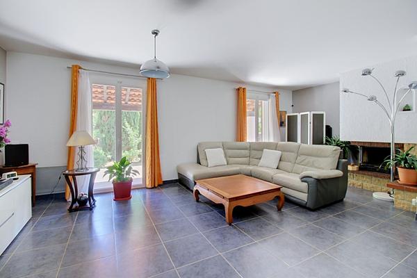 A VENDRE EN EXCLUSIVITE - Maison d'environ 75m2 à VIDAUBAN
