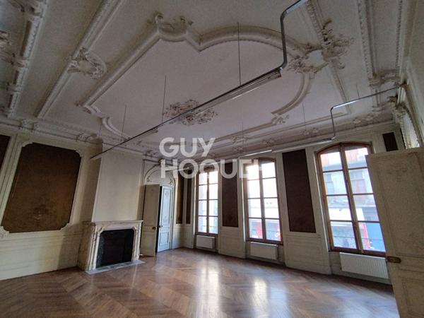 Belle bâtisse à découvrir