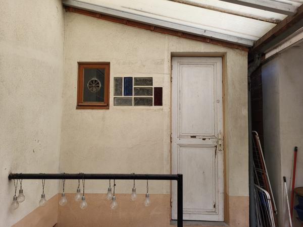 Maison de ville - calme et bien située