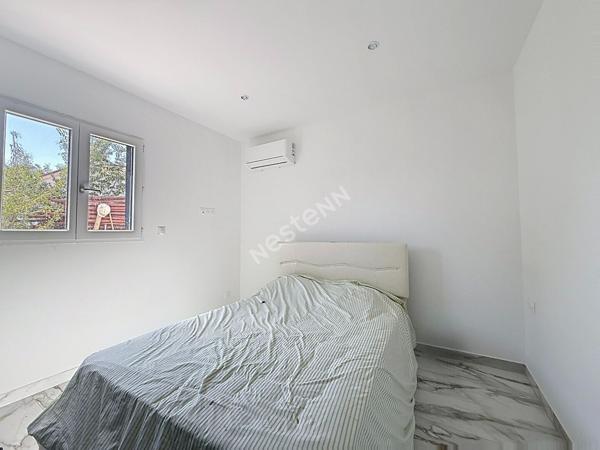 Maison neuve d'architecte à vendre à Aubagne - 4 chambres, piscine et grand terrain !