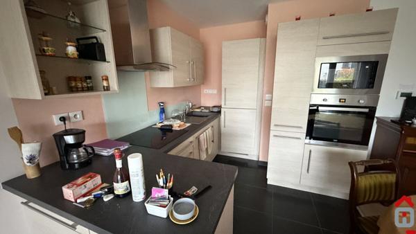 FACHES THUMESNIL, T3 rez de jardin, 66m² habitables avec garage.