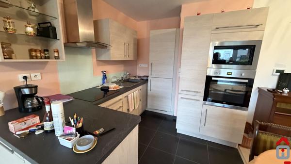 FACHES THUMESNIL, T3 rez de jardin, 66m² habitables avec garage.