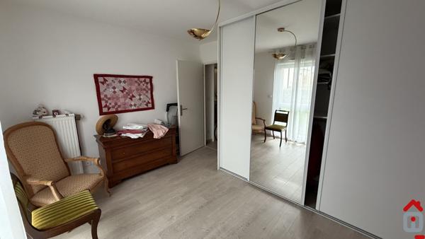 FACHES THUMESNIL, T3 rez de jardin, 66m² habitables avec garage.
