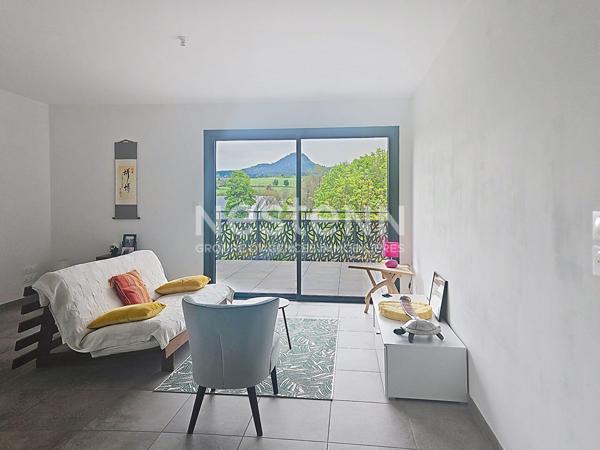 Très bel appartement  lumineux avec 2 chambres et terrasse à Yssingeaux