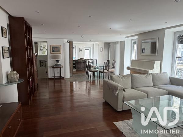 Appartement à vendre 4 pièces 148 m² Nîmes