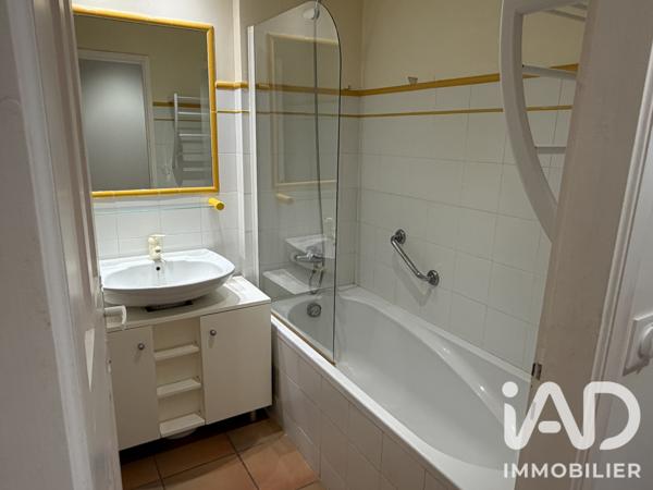 Appartement à vendre 4 pièces 148 m² Nîmes