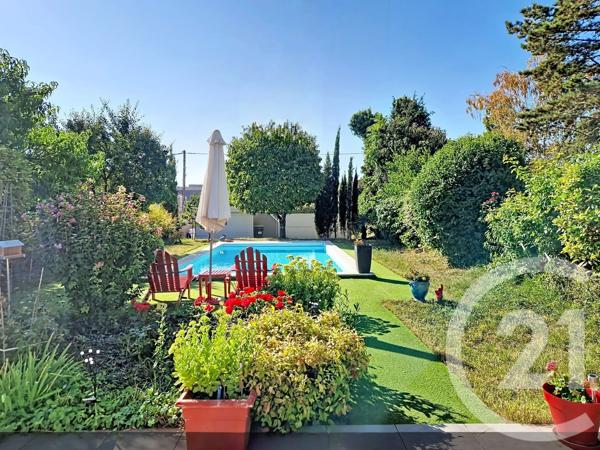 Maison à vendre  5 pièces - 119 m 2   CLERMONT FERRAND  - 63