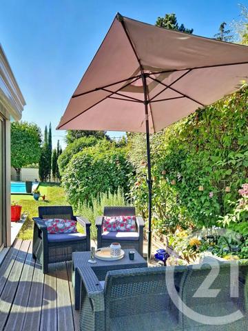 Maison à vendre  5 pièces - 119 m 2   CLERMONT FERRAND  - 63