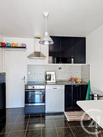 Maison à vendre  5 pièces - 119 m 2   CLERMONT FERRAND  - 63