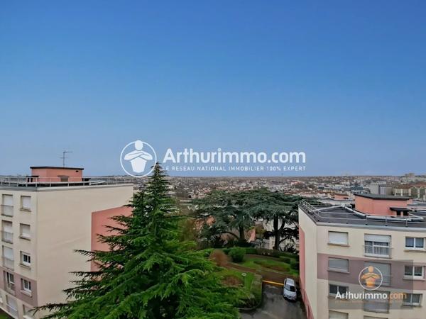 Vente Appartement 5 pièces 96 m2 à Saint-Pierre-du-Perray