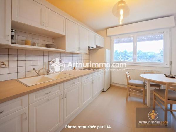 Vente Appartement 5 pièces 96 m2 à Saint-Pierre-du-Perray