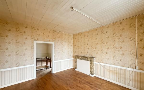 Maison à vendre    4 pièces •  Champagnac-de-Belair