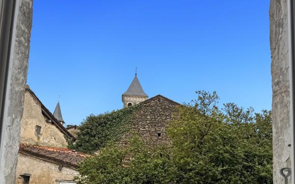 Maison à vendre    4 pièces •  Champagnac-de-Belair