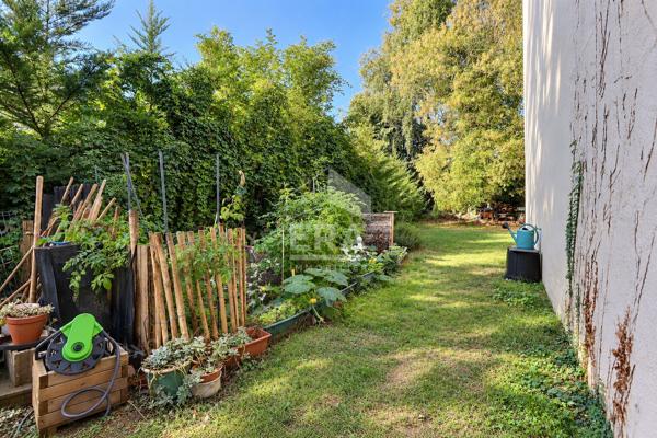 Saint-Denis ? Grand appartement familial de 99,75 m² avec balcon, parking et cave