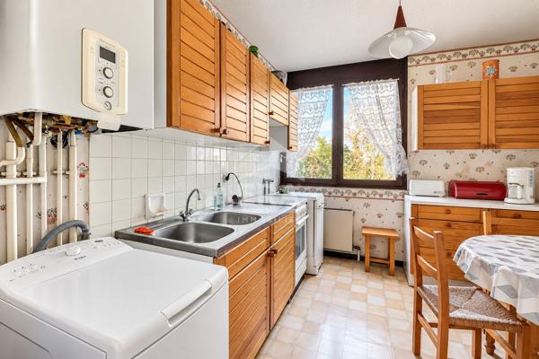 Saint-Denis ? Grand appartement familial de 99,75 m² avec balcon, parking et cave