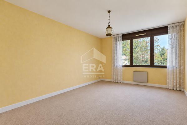 Saint-Denis ? Grand appartement familial de 99,75 m² avec balcon, parking et cave