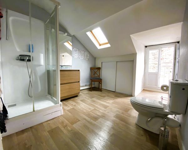 Dinan (22100) Charmante maison de caractère au cœur de Dinan – Investissement locatif idéal