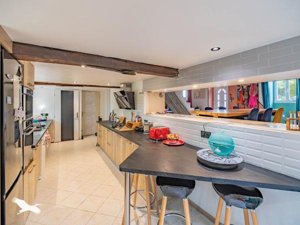 Maison à vendre 260 300 € Labastide-Monréjeau 6 p 215 m² DPE D