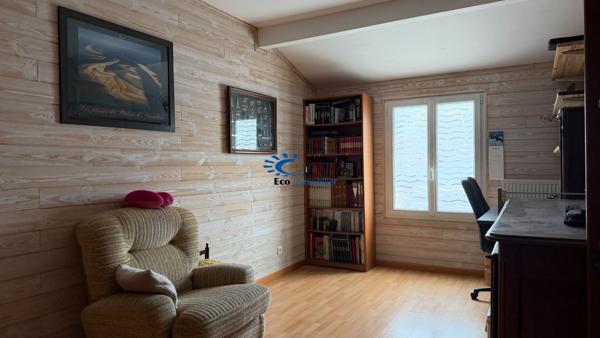 DOMPIERRE SUR MER MAISON DE PLAIN PIED 5 CHAMBRES JARDIN PISCINE ET GARAGE  Dompierre sur mer