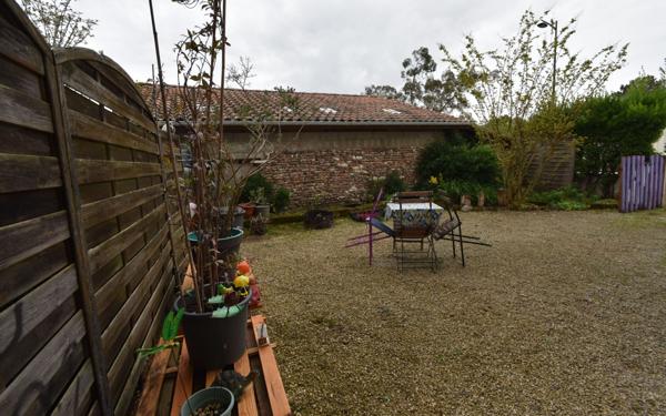 Maison à vendre    3 pièces •  Saint-Sever