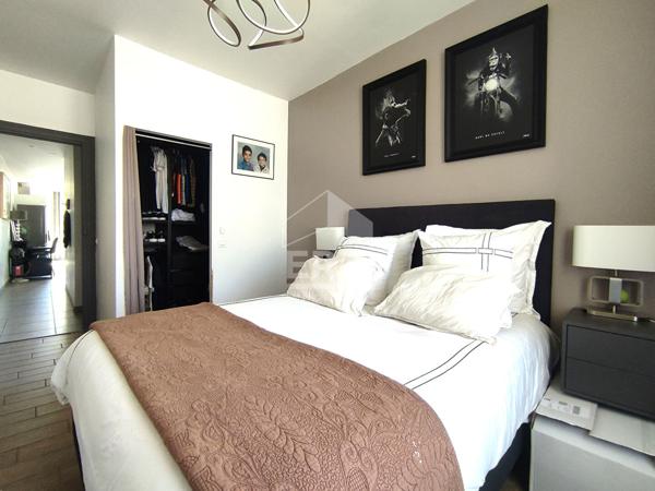 Appartement traversant Le Puy En Velay 3 pièces 74 m2