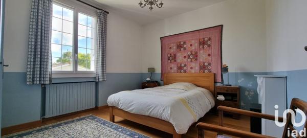 Maison 7 pièces de 165 m² à Prigonrieux (24130)