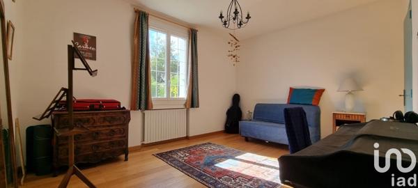 Maison 7 pièces de 165 m² à Prigonrieux (24130)