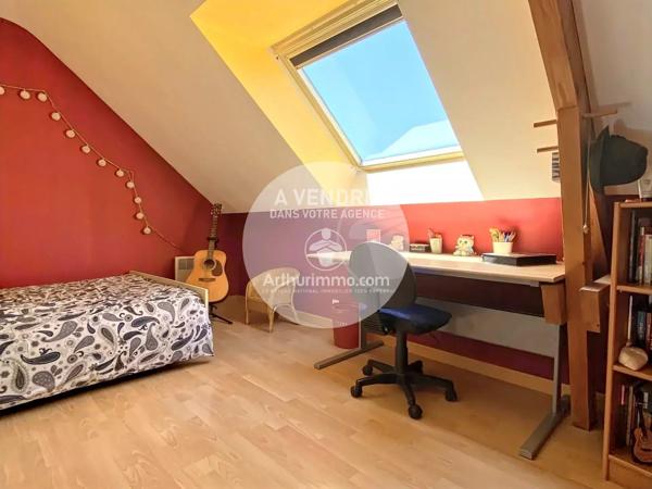 Vente                                                      Maison
                        
                     8 pièces                      159 m2                     à Vigneux-de-Bretagne