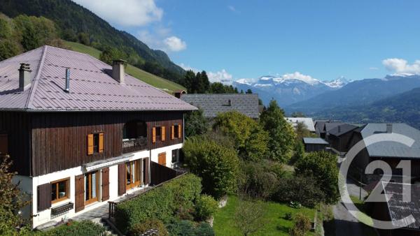 Maison à vendre  12 pièces - 265 m 2   TANINGES  - 74