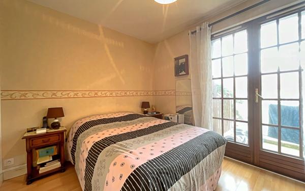 Appartement à vendre    4 pièces • 69,75 m2 Bures-sur-Yvette