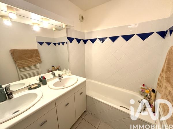 Appartement à vendre 3 pièces 70 m² Mèze