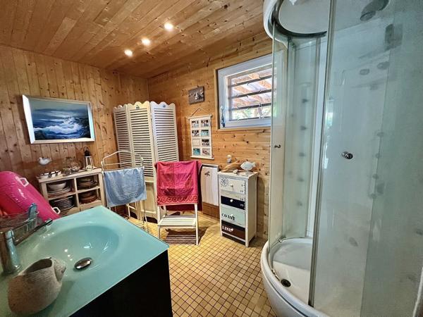 CRÊCHES SUR SAONE : VILLA DANS UN QUARTIER RÉSIDENTIEL AU CALME