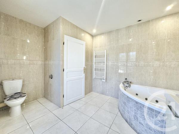 Maison à vendre  8 pièces - 230 m2 RIS ORANGIS - 91