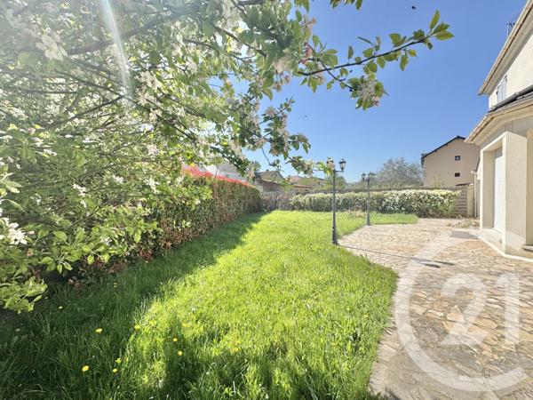 Maison à vendre  8 pièces - 230 m2 RIS ORANGIS - 91