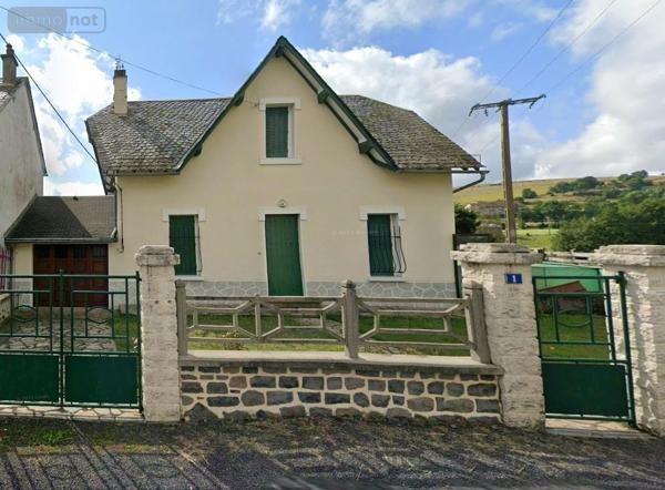 Maison à vendre à Allanche dans le Cantal (15160), ref : 044/1241
