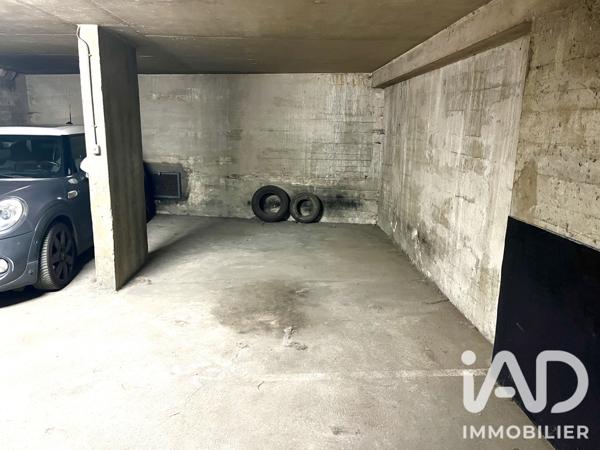 Parking à vendre 20 m² Paris 7