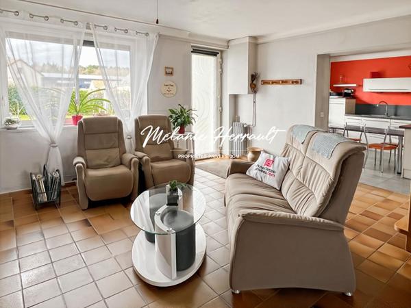 Maison individuelle 6 pièces - 138 m2 - 4 chambres - Parigné l'Evêque (72250)