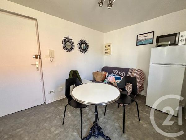 Appartement T2 à vendre  2 pièces - 22,25 m 2   LES SABLES D OLONNE  - 85