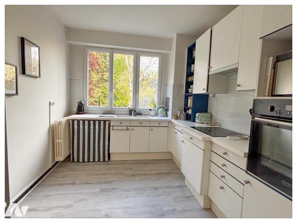 APPARTEMENT DANS ENVIRONNMENT PRIVILÉGIÉ